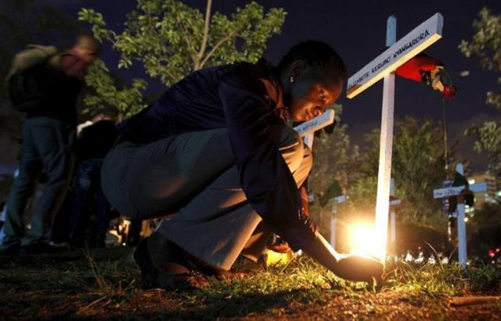 147 Crosses