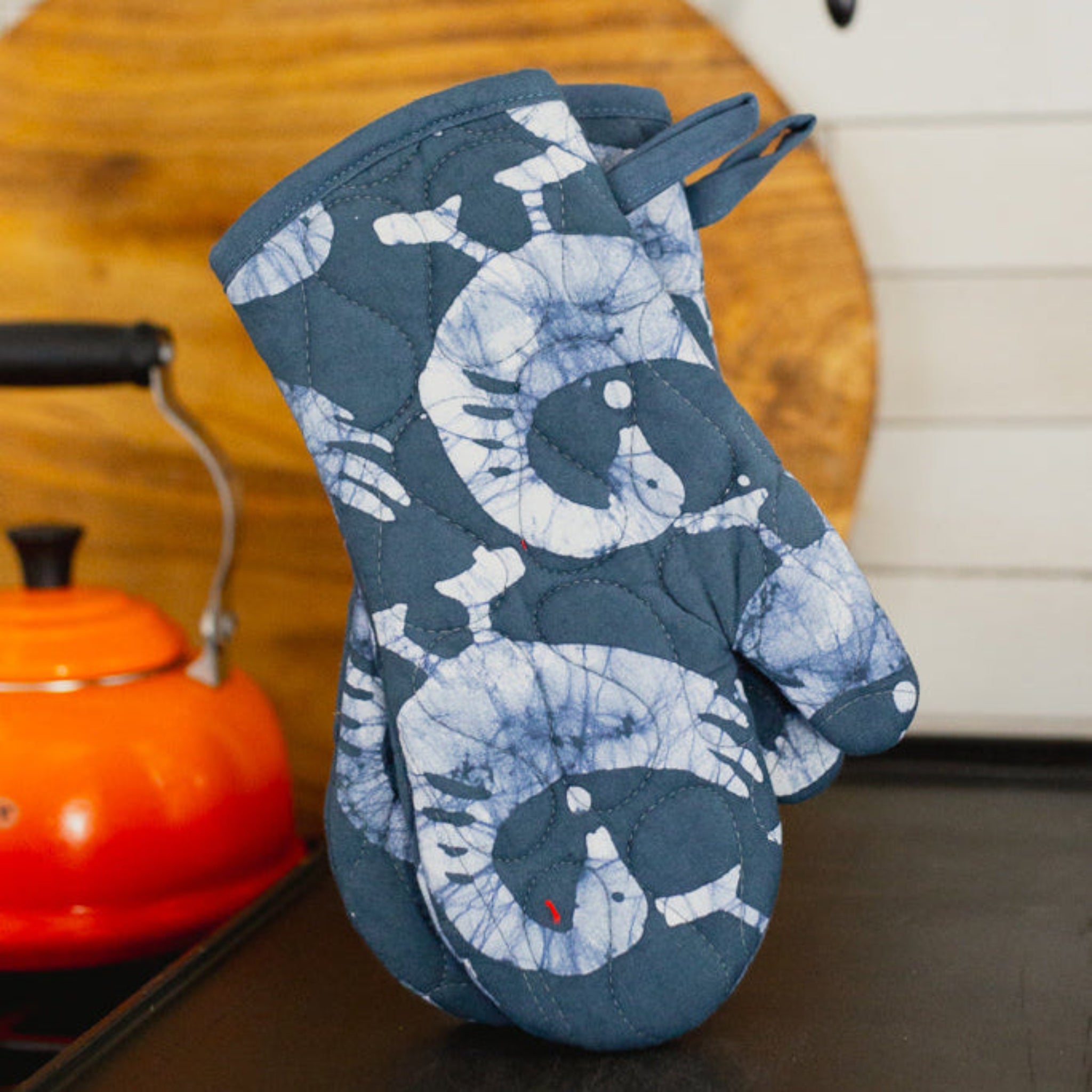 Oven Mitts | Batik - handmade by the women of Amani using Kenyan materials for a Fair-Trade social enterprise