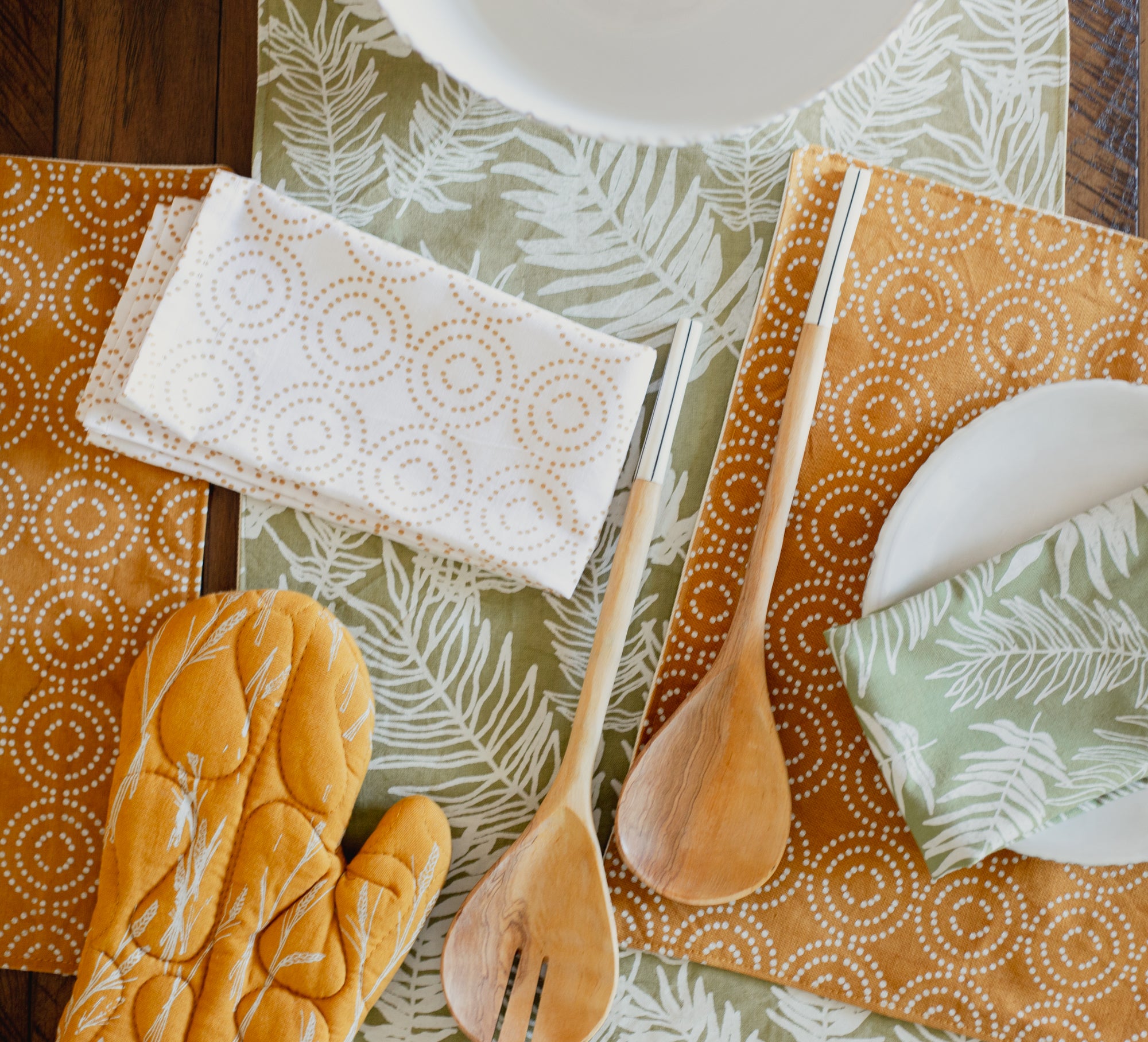 Screen Print Napkin Set - Kenyan materials and design for a fair trade social enterprise