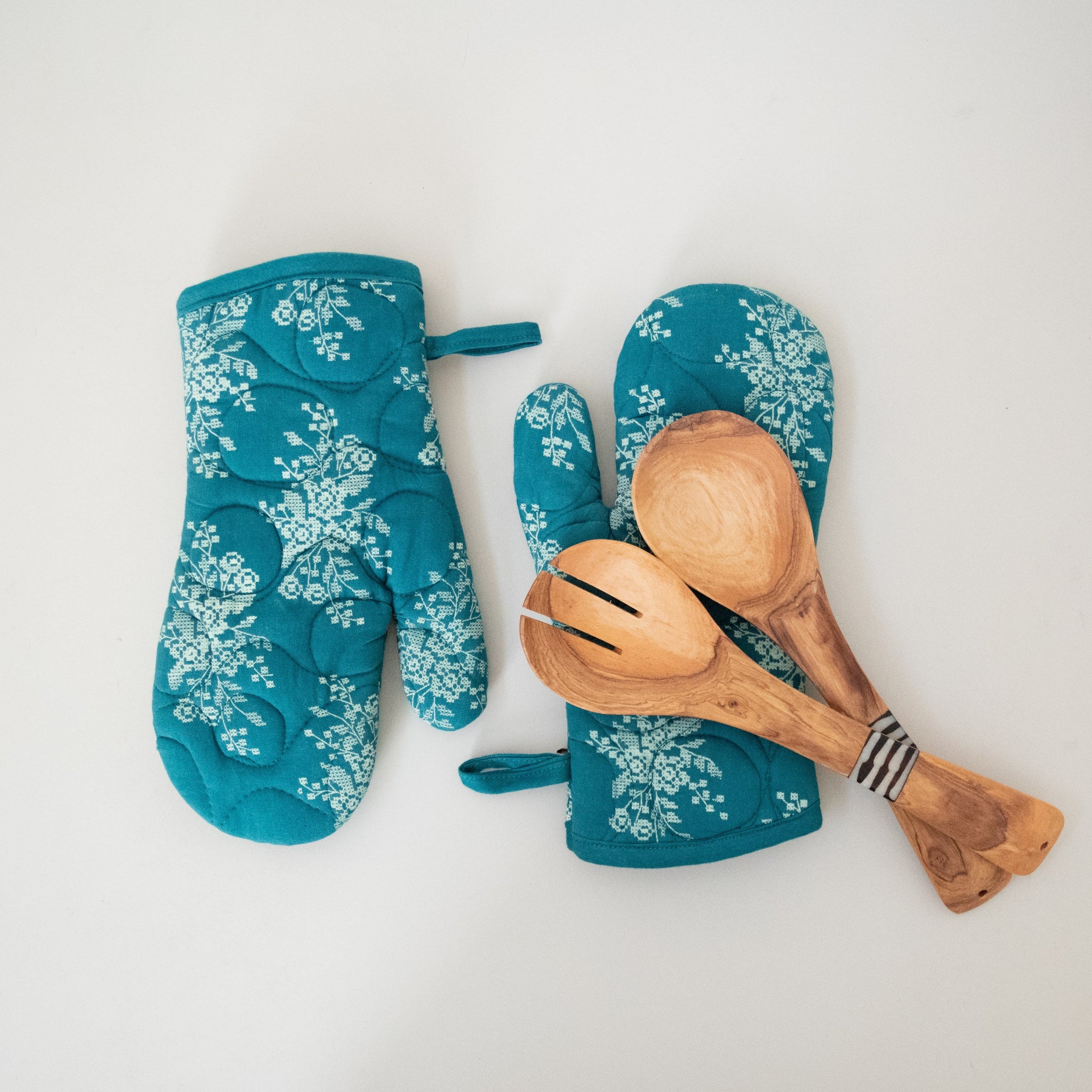 Oven Glove & Spoon Set - Kenyan materials and design for a fair trade boutique