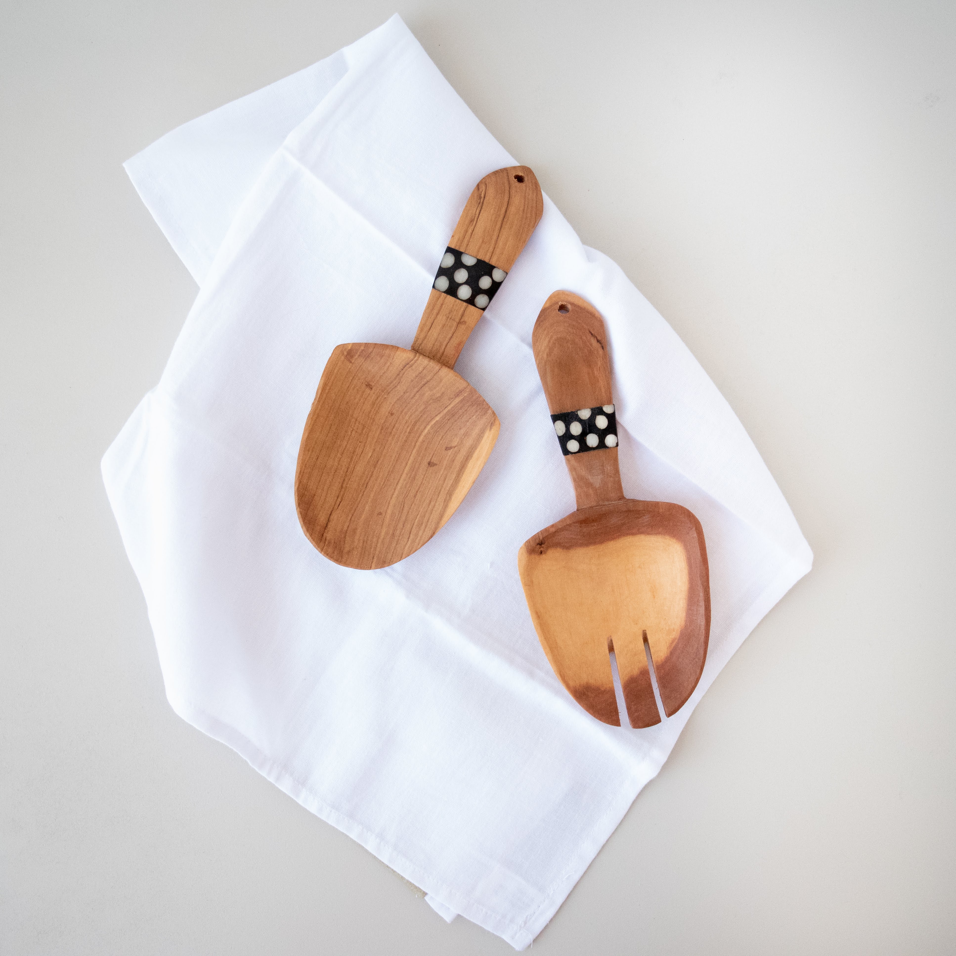 Olivewood & Bone Short Spoon Set - Kenyan materials and design for a fair trade boutique