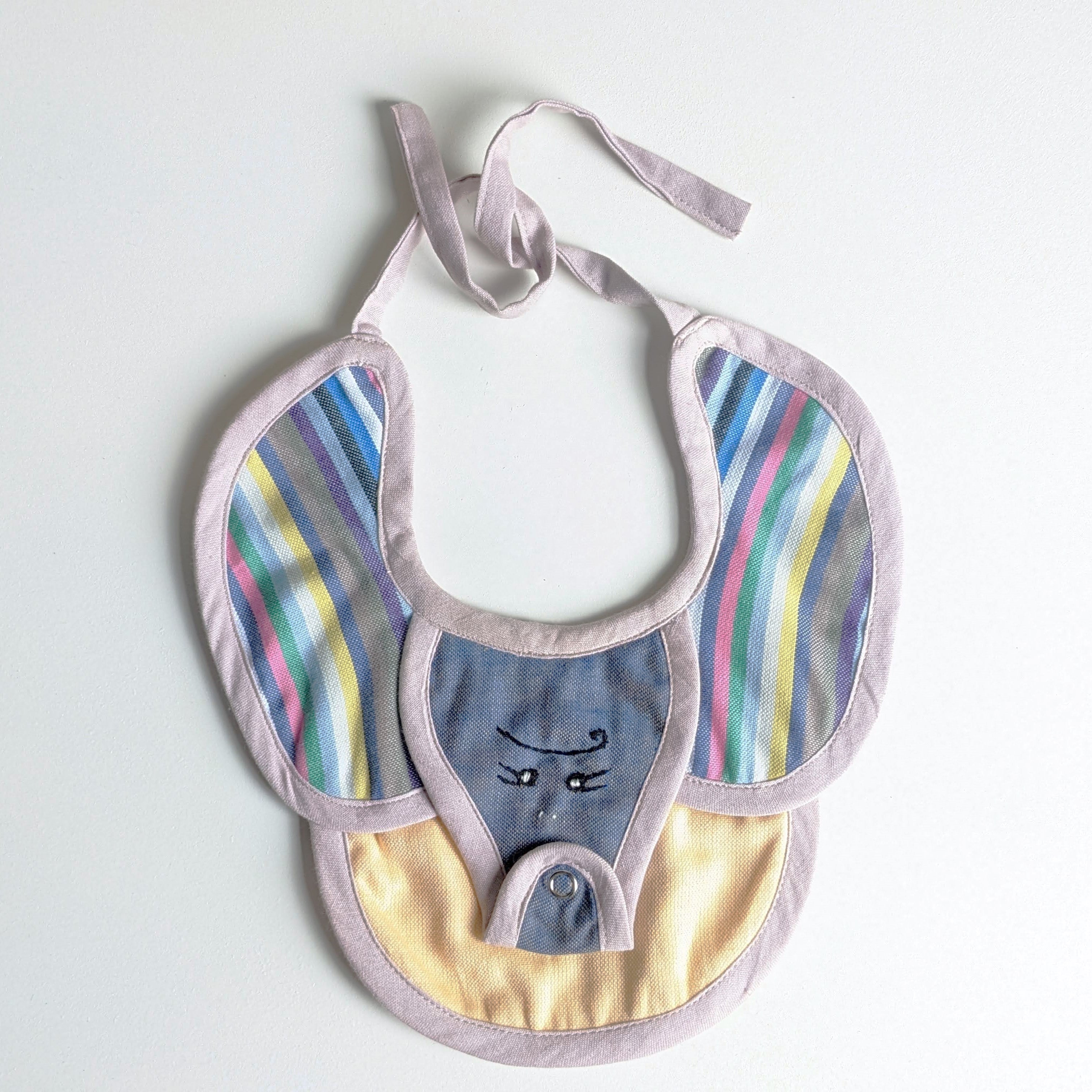 Elephant Baby Bib - Amani ya Juu