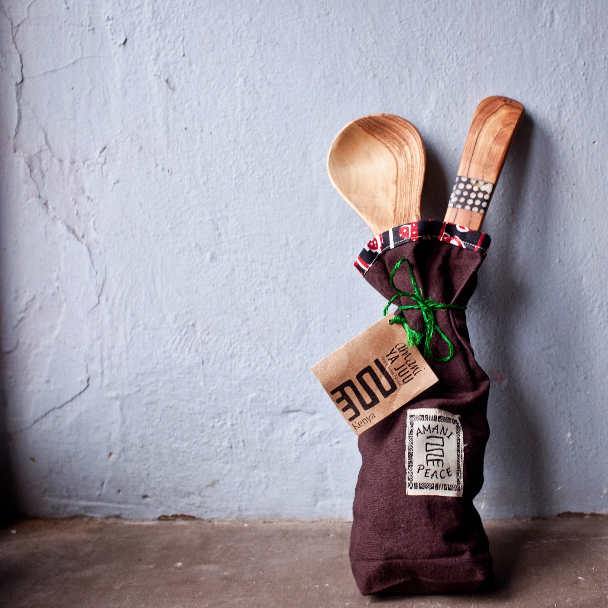 Olivewood & Bone Flat Spoon Set - Kenyan materials and design for a fair trade boutique