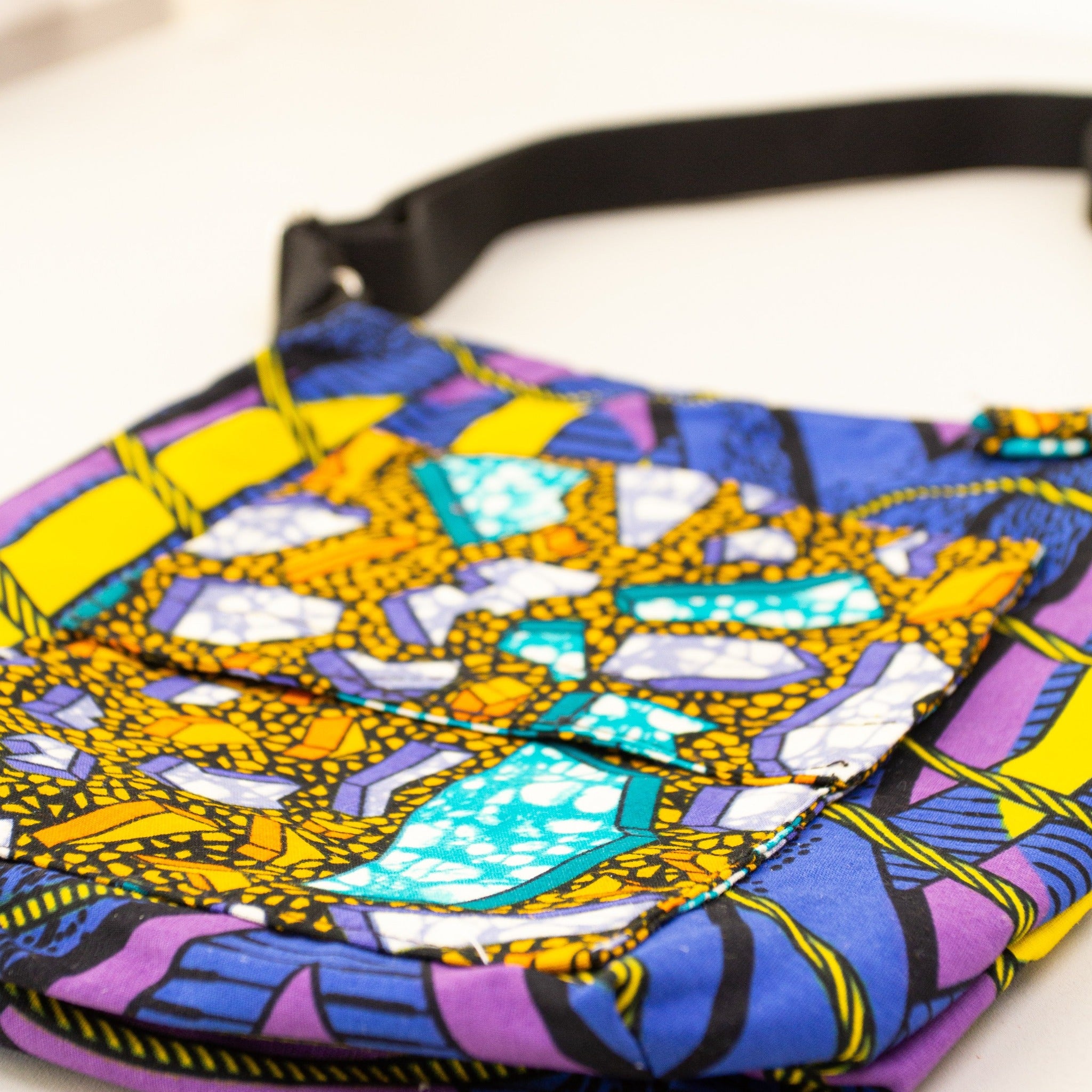 Amani ya Juu Uganda Kitenge Mini Messenger Bag with Pocket