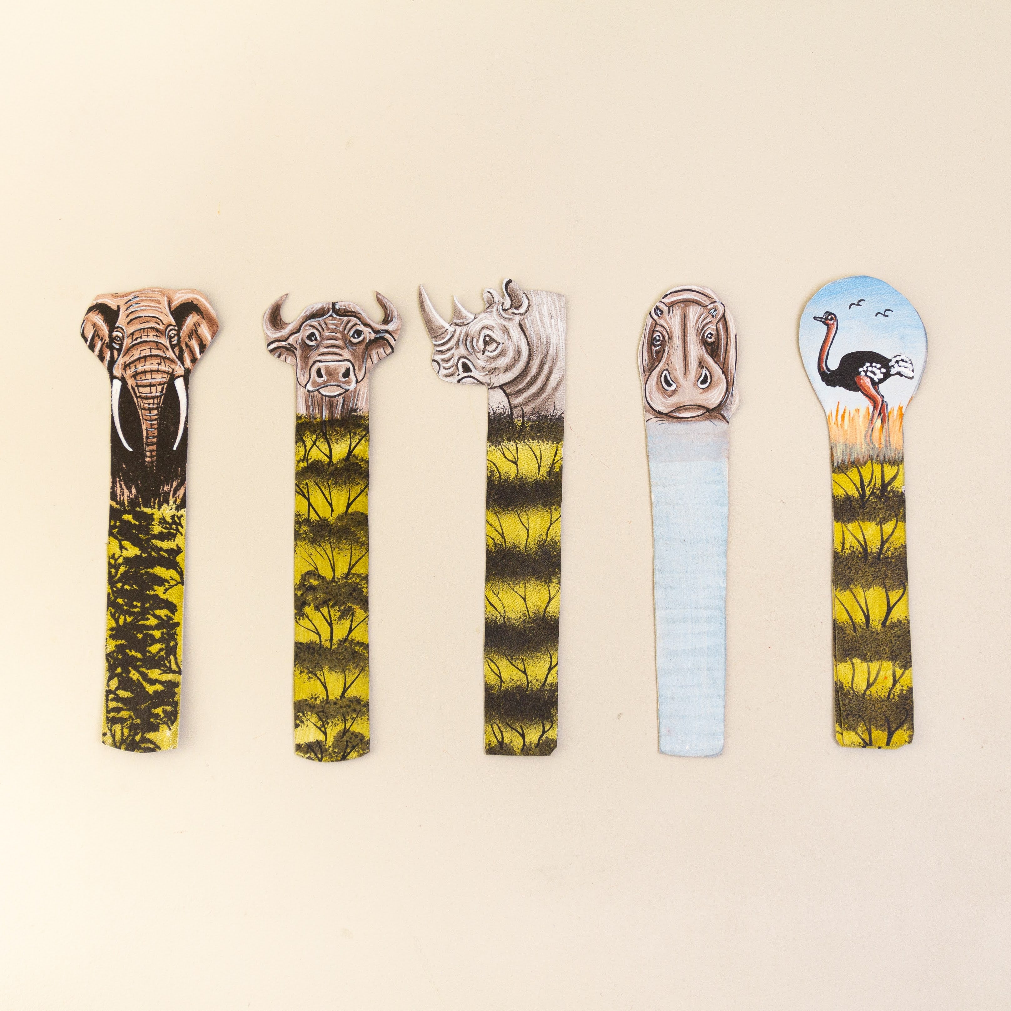 Hand Painted Leather Bookmarks - Amani ya Juu