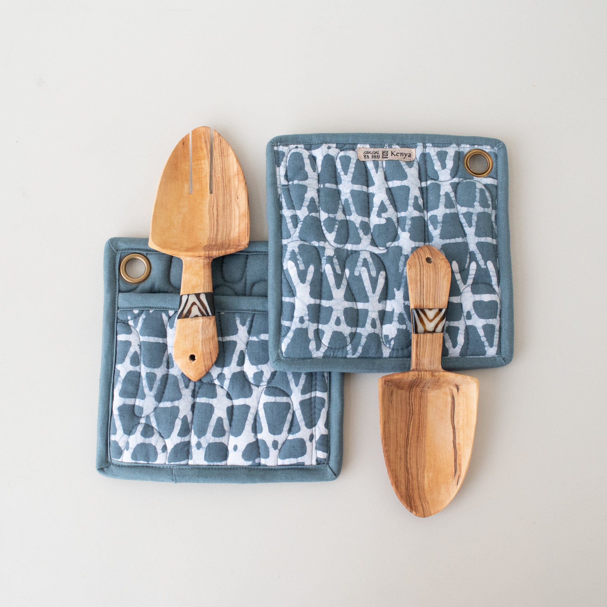 Hot Pad & Spoon Set | Batik - Kenyan materials and design for a fair trade boutique
