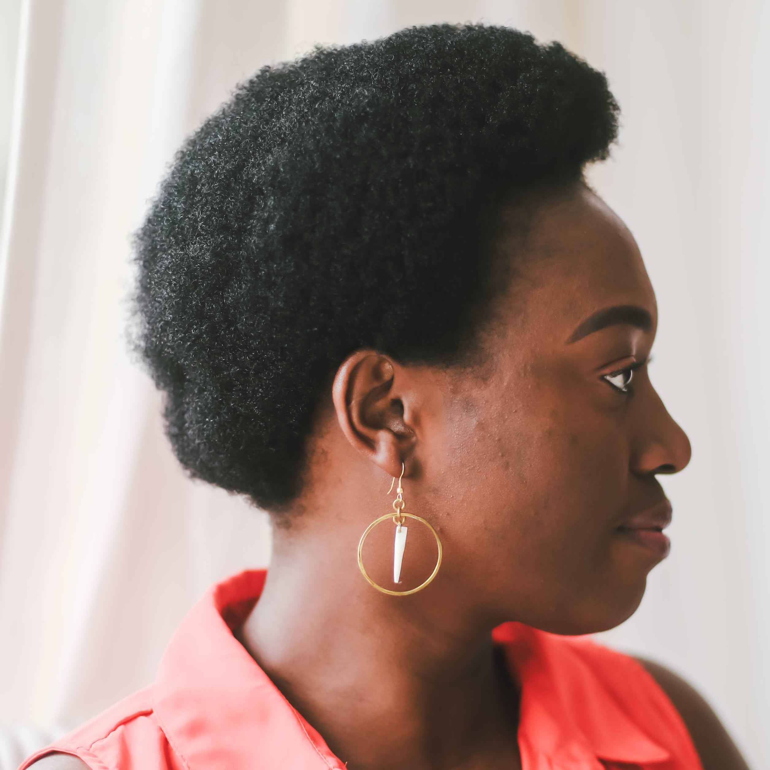 Hoop Spear Earrings - Amani ya Juu