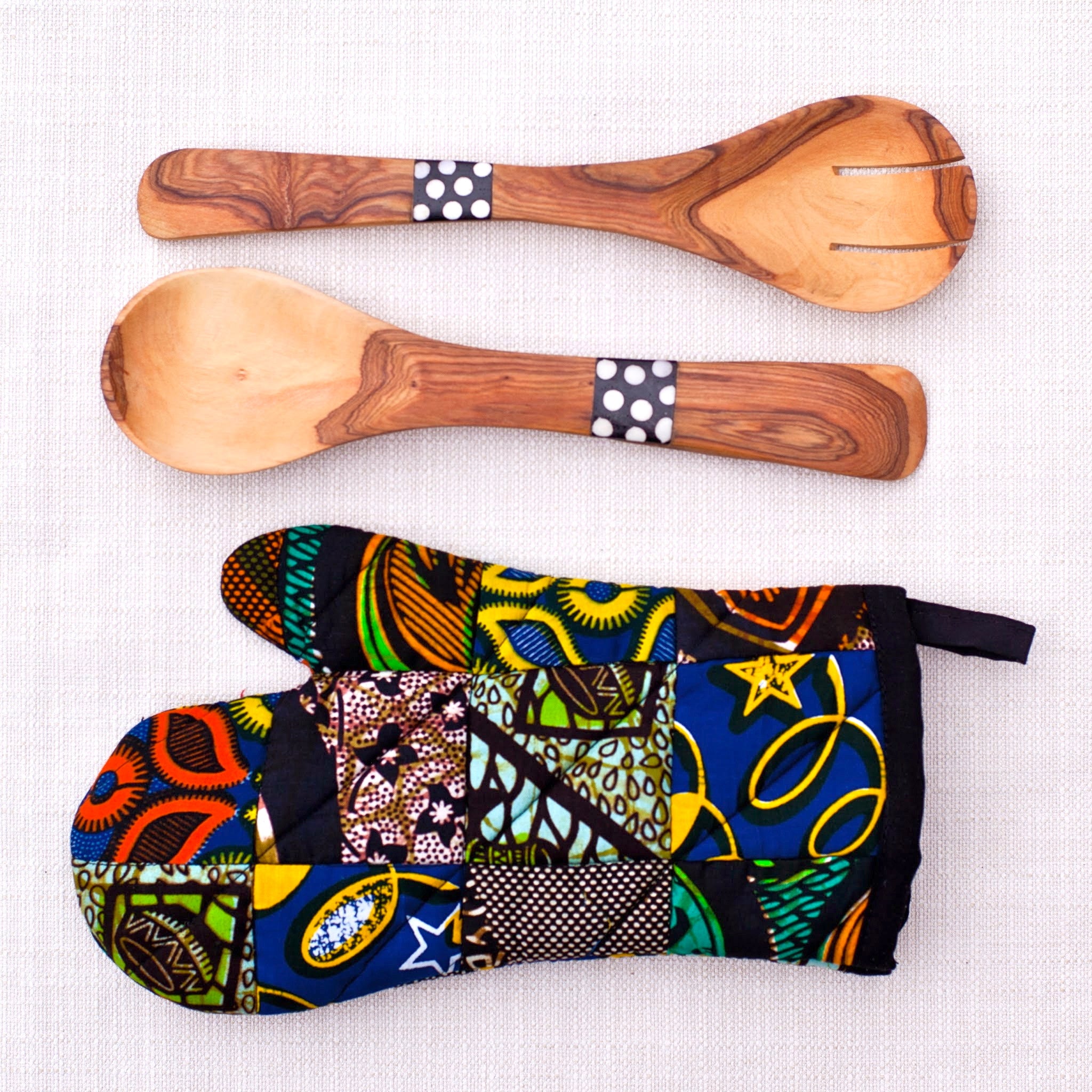 Original Patch Oven Glove & Spoon Set - Kenyan and Ugandan materials and design for a fair trade boutique