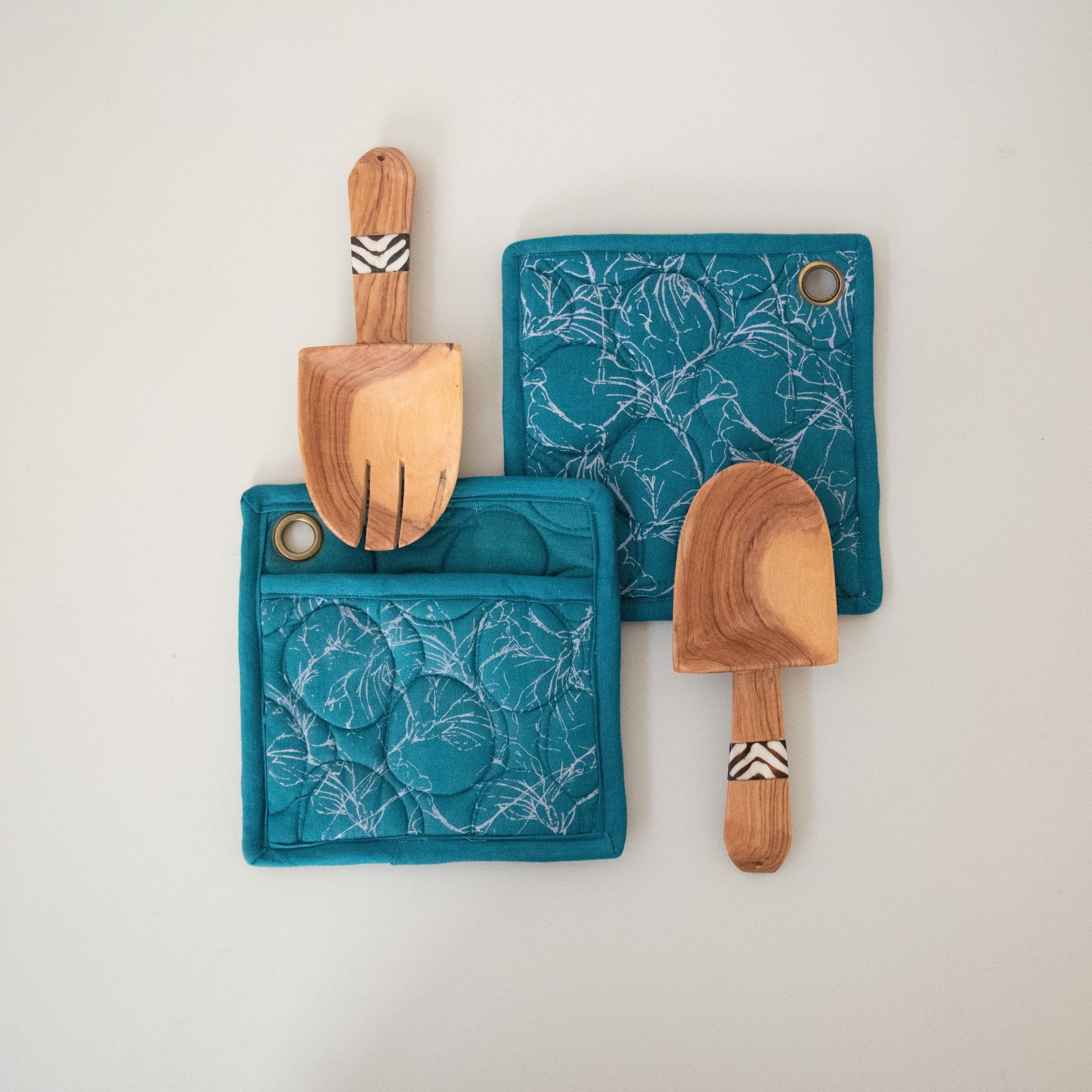 Pot Holder and Spoon Set - handmade using local Kenyan materials by the women of Amani for a Fair Trade boutique