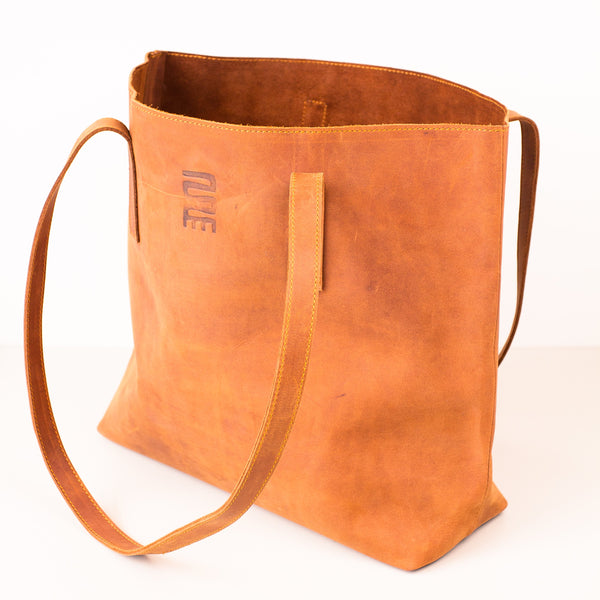 Tamaduni Leather Bag - handmade by the women of Amani using Kenyan leather for a Fair Trade boutique
