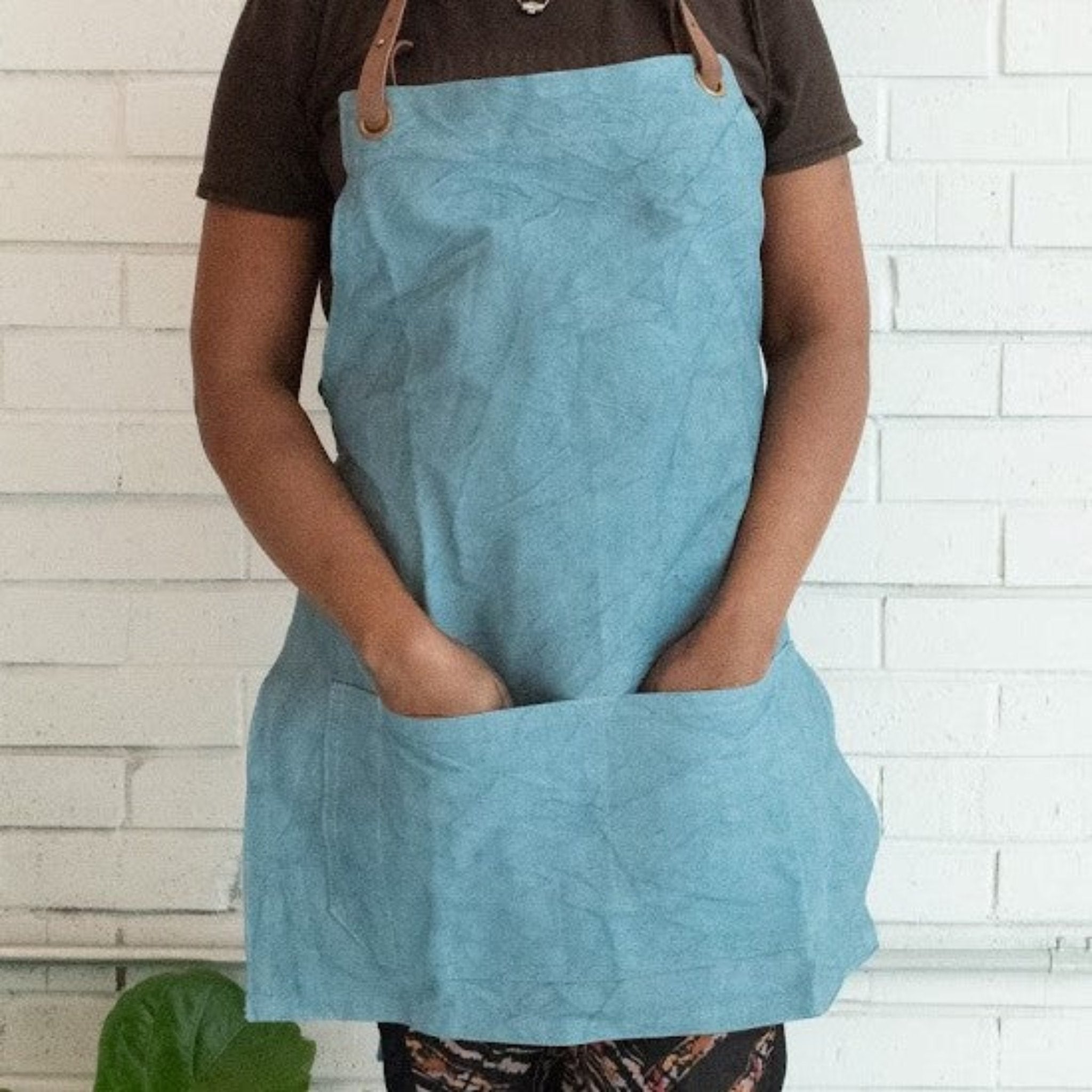 Women's Canvas & Leather Garden Apron handmade by the women of Amani ya Juu in Nairobi, Kenya